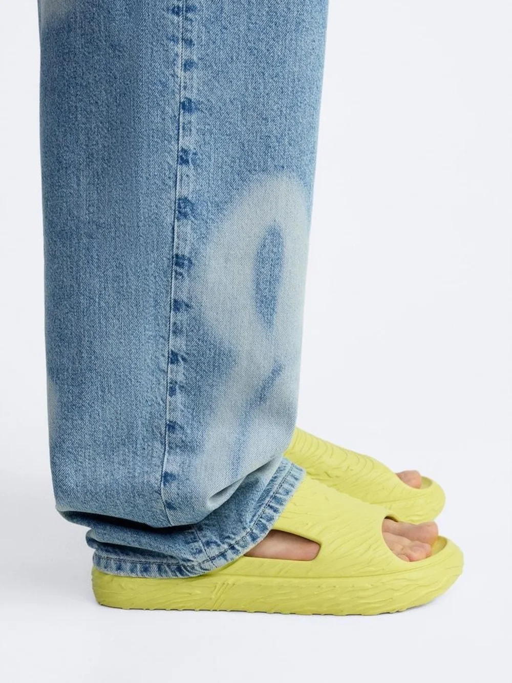 Zara Pool Slides NWT